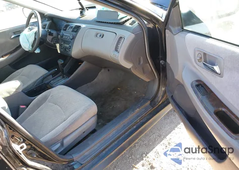 2002 Honda Accord 2.3 Se z USA, uszkodzony, nr VIN 1HGCG56712A103615